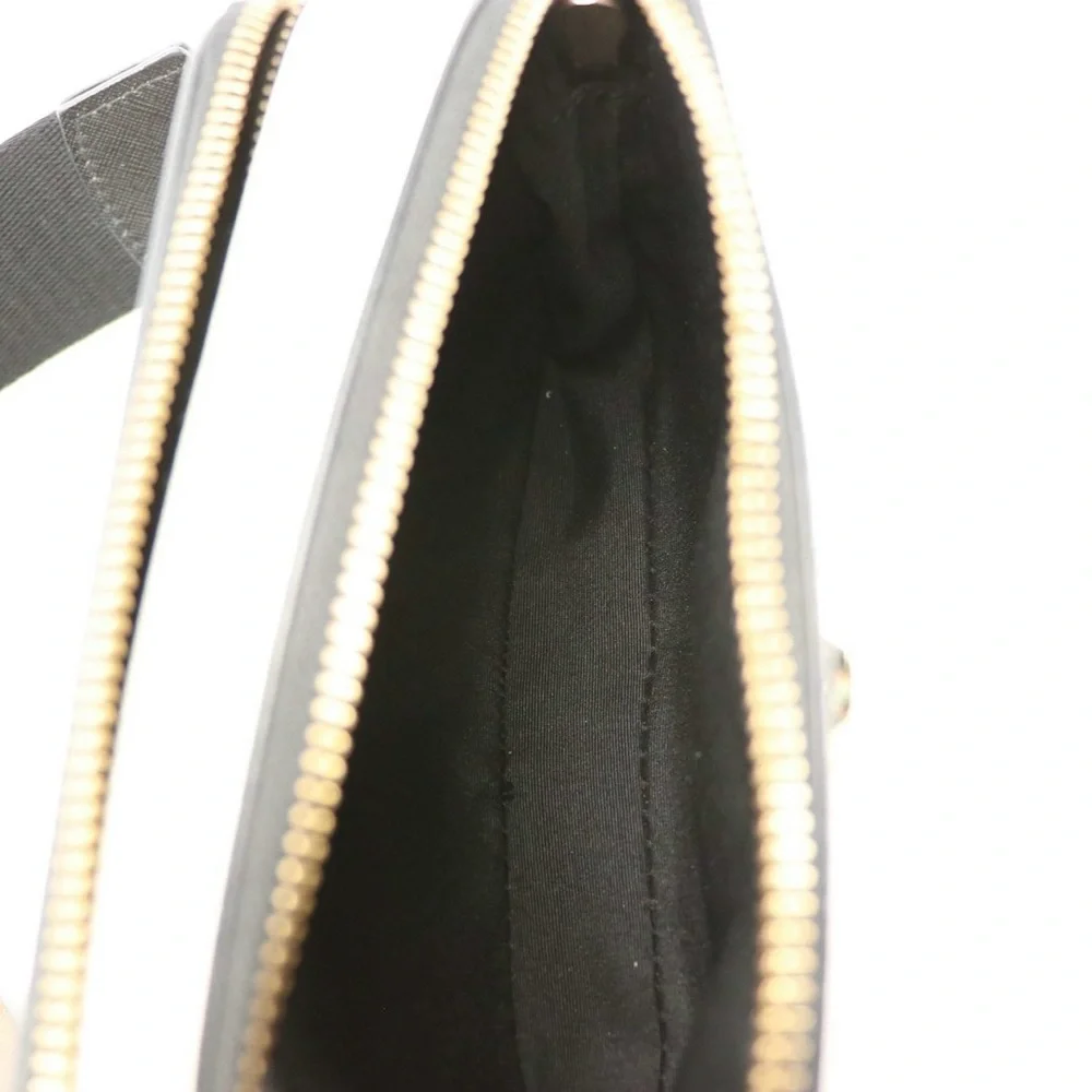 Marc Jacobs Tan Crossbody Bag with Gold Hardware - Picture 5 of 6